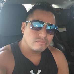 Meet your Posher, José